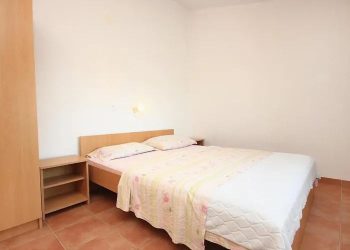 Apartament With A Parking Space Okrug Gornji, Ciovo - 9441